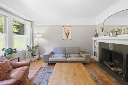 Photo 3 at 3750 W 17th Avenue, Dunbar, Vancouver West
