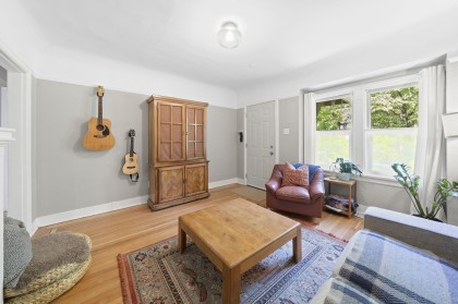 Photo 4 at 3750 W 17th Avenue, Dunbar, Vancouver West