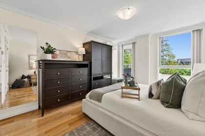 Photo 17 at 306 - 1383 Marinaside Crescent, Yaletown, Vancouver West