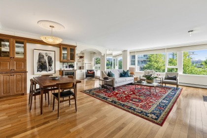 Photo 1 at 306 - 1383 Marinaside Crescent, Yaletown, Vancouver West
