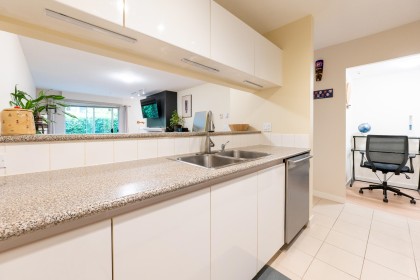 Photo 12 at 1 - 1386 W 6th Avenue, Fairview VW, Vancouver West