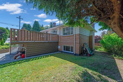 Photo 23 at 330 W Braemar Road, Upper Lonsdale, North Vancouver