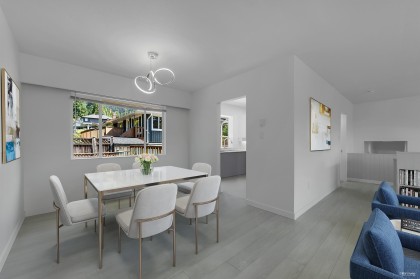 Photo 9 at 330 W Braemar Road, Upper Lonsdale, North Vancouver