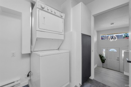 Photo 14 at 330 W Braemar Road, Upper Lonsdale, North Vancouver