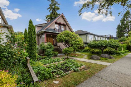 Photo 2 at 3732 W 2nd Avenue, Point Grey, Vancouver West