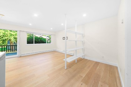 Photo 22 at 911 - 555 W 28th Street, Upper Lonsdale, North Vancouver