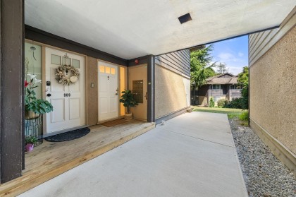 Photo 38 at 911 - 555 W 28th Street, Upper Lonsdale, North Vancouver