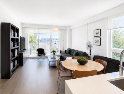 Photo 3 at 304 - 5693 Elizabeth Street, Cambie, Vancouver West