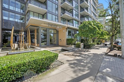 Photo 3 at 206 - 288 W 1st Avenue, False Creek, Vancouver West