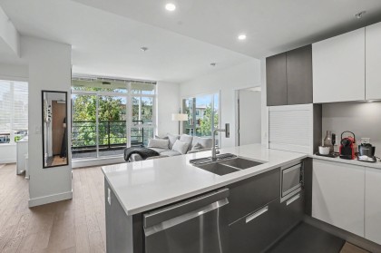 Photo 4 at 206 - 288 W 1st Avenue, False Creek, Vancouver West