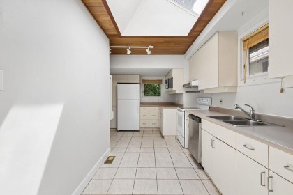 Photo 12 at 5998 Larch Street, Kerrisdale, Vancouver West
