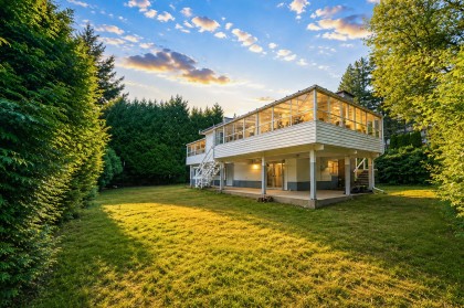 Photo 3 at 4380 Woodcrest Road, West Vancouver