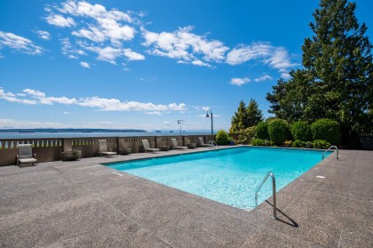 Photo 27 at 807 - 150 24th Street, Dundarave, West Vancouver