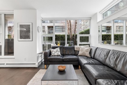 Photo 19 at 156 W 1st Avenue, False Creek, Vancouver West