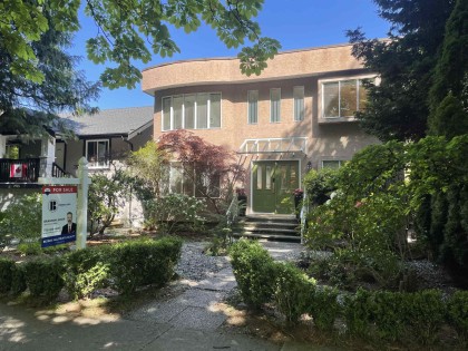 Photo 2 at 2945 W 12th Avenue, Vancouver West