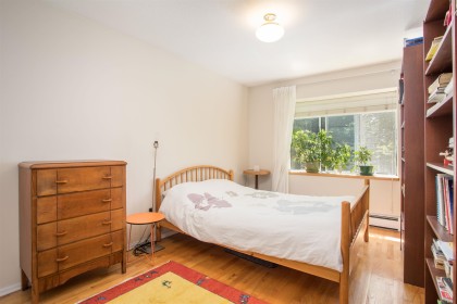 Photo 3 at 2945 W 12th Avenue, Vancouver West