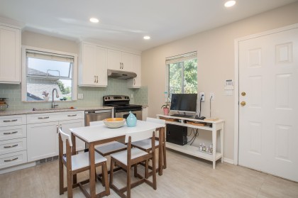 Photo 10 at 2945 W 12th Avenue, Vancouver West