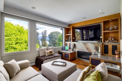 Photo 5 at 3240 W 1st Avenue, Kitsilano, Vancouver West