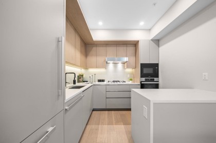 Photo 6 at 130 W Woodstock Avenue, Cambie, Vancouver West