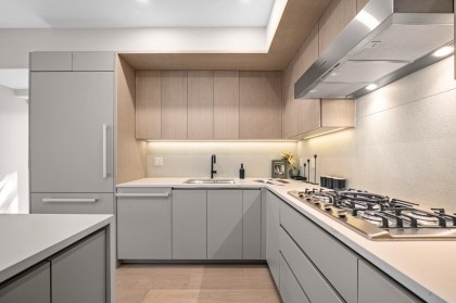 Photo 7 at 130 W Woodstock Avenue, Cambie, Vancouver West