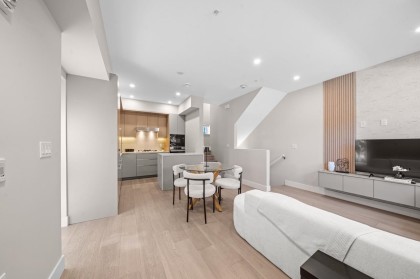 Photo 3 at 130 W Woodstock Avenue, Cambie, Vancouver West