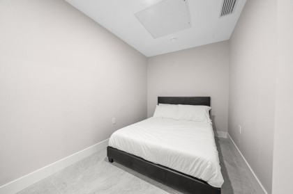 Photo 11 at 130 W Woodstock Avenue, Cambie, Vancouver West