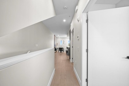 Photo 13 at 5 - 128 W Woodstock Avenue, Cambie, Vancouver West