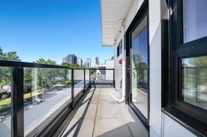 Photo 16 at 5 - 128 W Woodstock Avenue, Cambie, Vancouver West