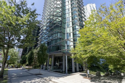 Photo 1 at 501 - 1331 W Georgia Street, Coal Harbour, Vancouver West