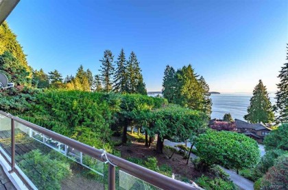 Photo 17 at 2975 Marine Drive, Altamont, West Vancouver