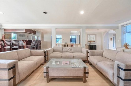 Photo 4 at 2975 Marine Drive, Altamont, West Vancouver