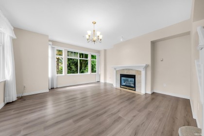 Photo 5 at 2459 W 39th Avenue, Kerrisdale, Vancouver West