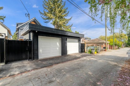 Photo 39 at 2 - 950 W 17th Avenue, Cambie, Vancouver West