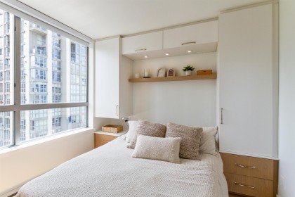 Photo 14 at 904 - 1225 Richards Street, Vancouver West