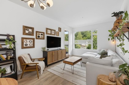 Photo 4 at 209 - 715 W 15th Street, North Vancouver