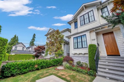 Photo 3 at 3581 W 32nd Avenue, Vancouver West