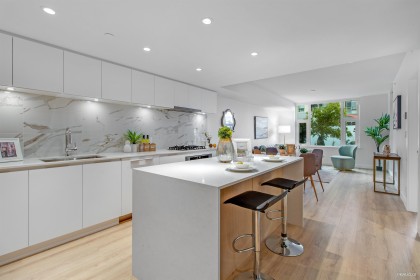 Photo 8 at 306 - 1500 Fern Street, Lynnmour, North Vancouver