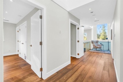 Photo 13 at 4470 Capilano Road, Canyon Heights NV, North Vancouver