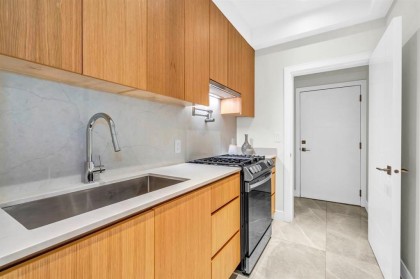 Photo 12 at 4470 Capilano Road, Canyon Heights NV, North Vancouver