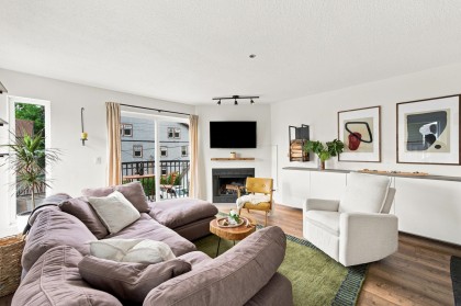 Photo 2 at 304 - 888 W 13th Avenue, Fairview VW, Vancouver West