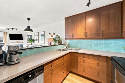 Photo 6 at 304 - 888 W 13th Avenue, Fairview VW, Vancouver West