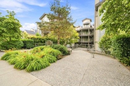 Photo 18 at 304 - 888 W 13th Avenue, Fairview VW, Vancouver West