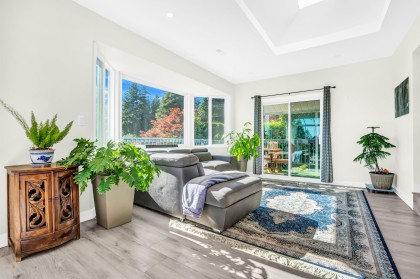 Photo 6 at 300 W Balmoral Road, Upper Lonsdale, North Vancouver