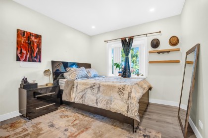Photo 15 at 300 W Balmoral Road, Upper Lonsdale, North Vancouver