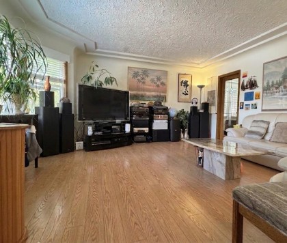Photo 6 at 156 W 47th Avenue, Oakridge VW, Vancouver West