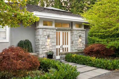 Photo 4 at 1590 Tyrol Court, Chartwell, West Vancouver