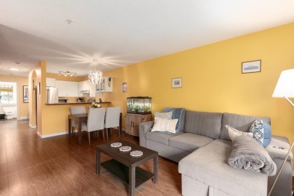 Photo 16 at 106 - 876 W 14th Avenue, Fairview VW, Vancouver West