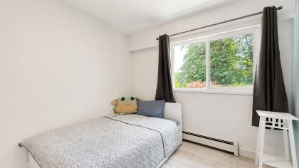 Photo 20 at 1398 Chamberlain Drive, Lynn Valley, North Vancouver