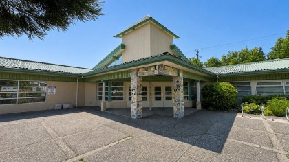 Photo 39 at 1398 Chamberlain Drive, Lynn Valley, North Vancouver