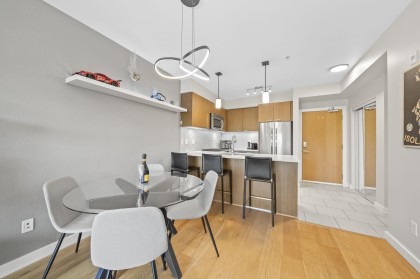 Photo 7 at 324 - 1330 Marine Drive, Pemberton NV, North Vancouver